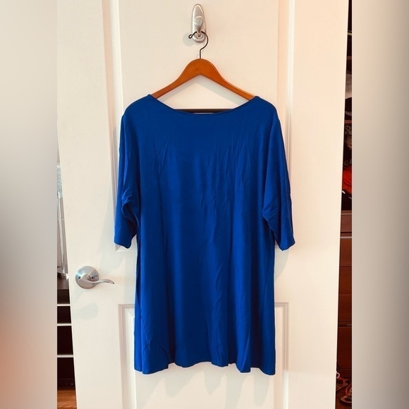 ELLEN FISHER Scoop Neck Elbow Sleeve Tunic
NWT - Picture 5 of 10